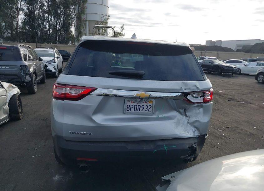 Photo 16 of 2020 Chevrolet Traverse FWD LS (VIN 1GNERFKW2LJ107346)