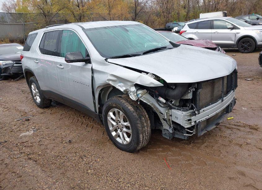 2020 Chevrolet Traverse FWD LS (VIN 1GNERFKW2LJ205311) main photo