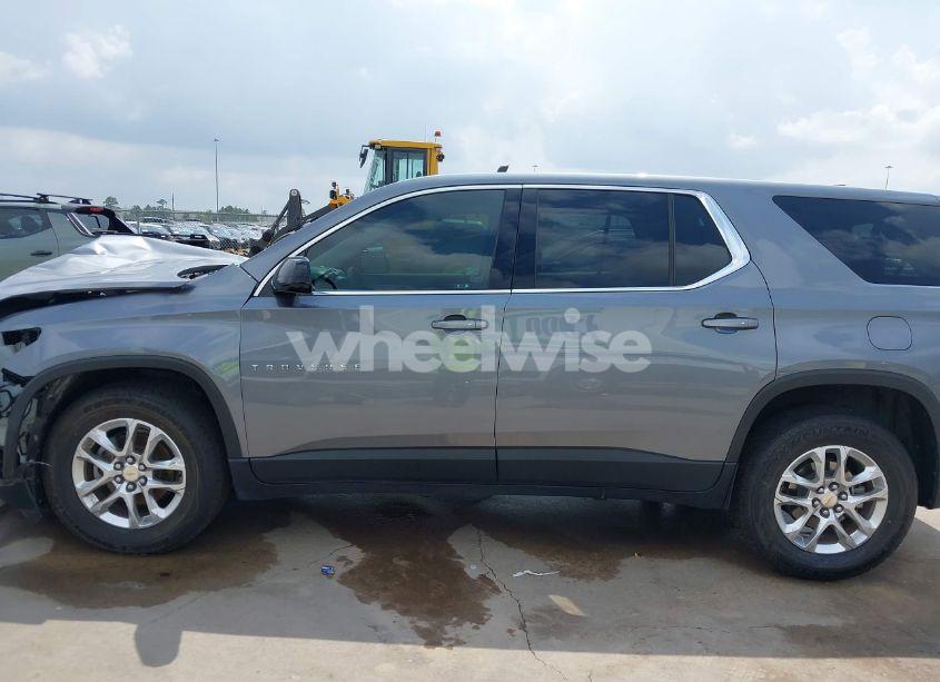 Photo 15 of 2020 Chevrolet Traverse FWD LS (VIN 1GNERFKW2LJ214154)