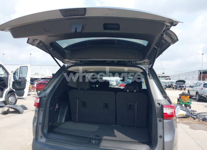 Photo 19 of 2020 Chevrolet Traverse FWD LS (VIN 1GNERFKW2LJ214154)