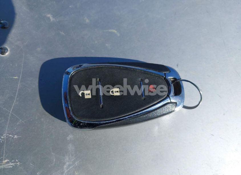 Photo 11 of 2020 Chevrolet Traverse FWD LS (VIN 1GNERFKW2LJ301147)