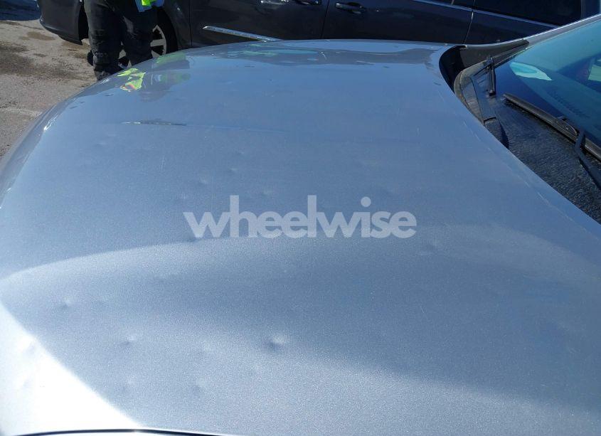 Photo 6 of 2020 Chevrolet Traverse FWD LS (VIN 1GNERFKW2LJ301147)