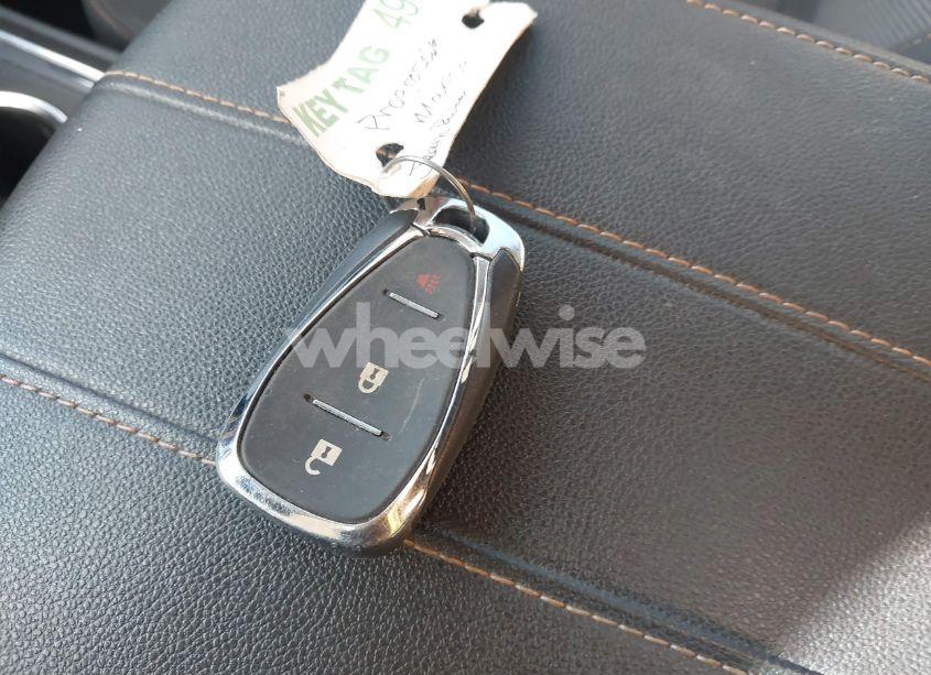 Photo 11 of 2020 Chevrolet Traverse FWD LS (VIN 1GNERFKW2LJ316618)