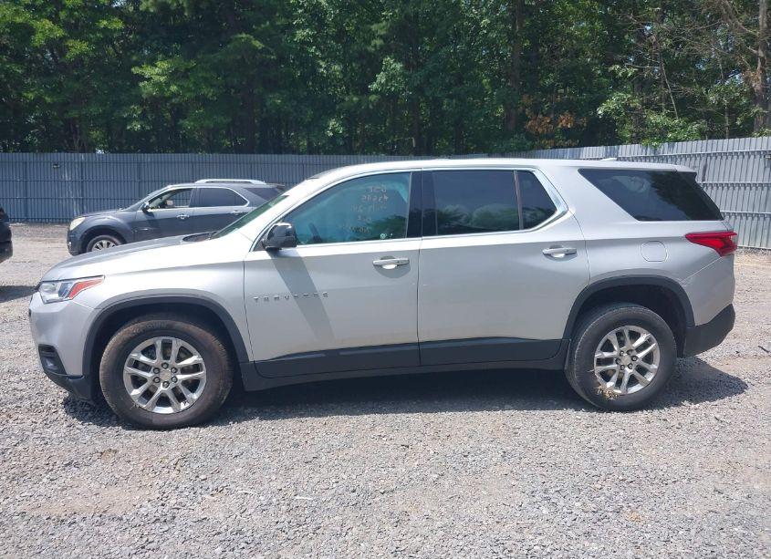 Photo 14 of 2021 Chevrolet Traverse FWD LS (VIN 1GNERFKW2MJ123371)