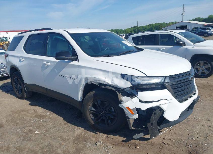 2022 Chevrolet Traverse FWD LS (VIN 1GNERFKW2NJ179022) main photo