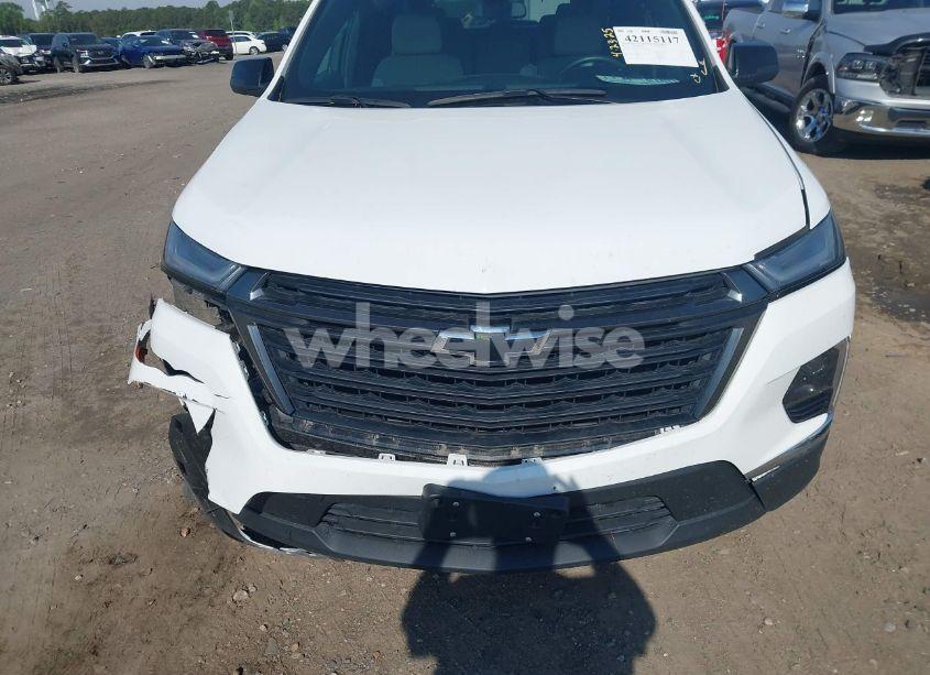 Photo 12 of 2022 Chevrolet Traverse FWD LS (VIN 1GNERFKW2NJ179022)