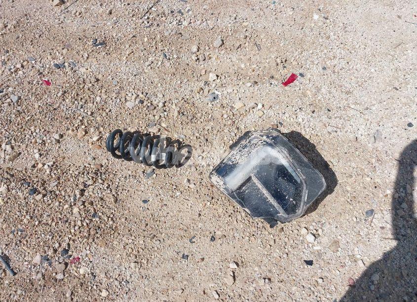 Photo 12 of 2023 Chevrolet Traverse FWD LS (VIN 1GNERFKW2PJ238587)