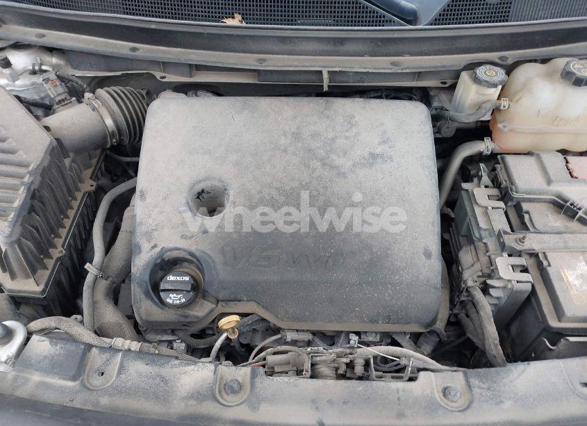 Photo 10 of 2018 Chevrolet Traverse LS (VIN 1GNERFKW3JJ106400)