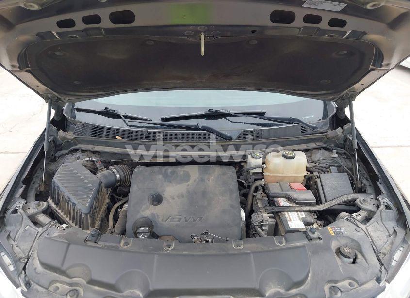 Photo 10 of 2018 Chevrolet Traverse LS (VIN 1GNERFKW3JJ138537)