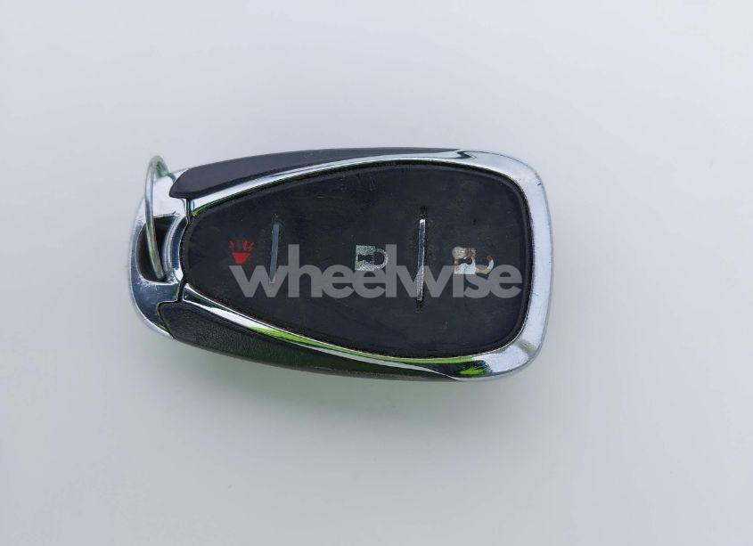 Photo 11 of 2018 Chevrolet Traverse LS (VIN 1GNERFKW3JJ138537)