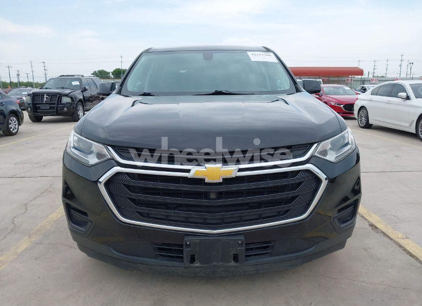 Photo 12 of 2018 Chevrolet Traverse LS (VIN 1GNERFKW3JJ138537)