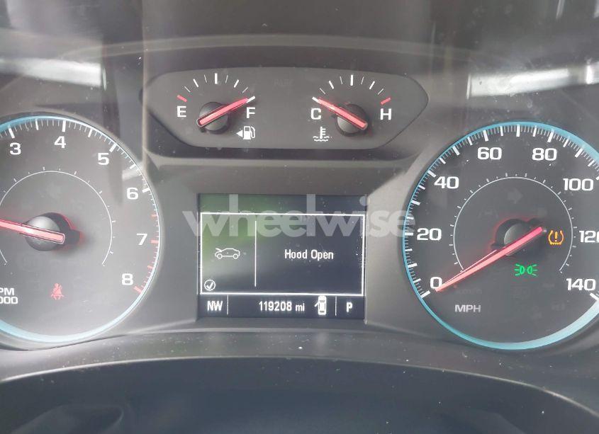 Photo 7 of 2018 Chevrolet Traverse LS (VIN 1GNERFKW3JJ138537)