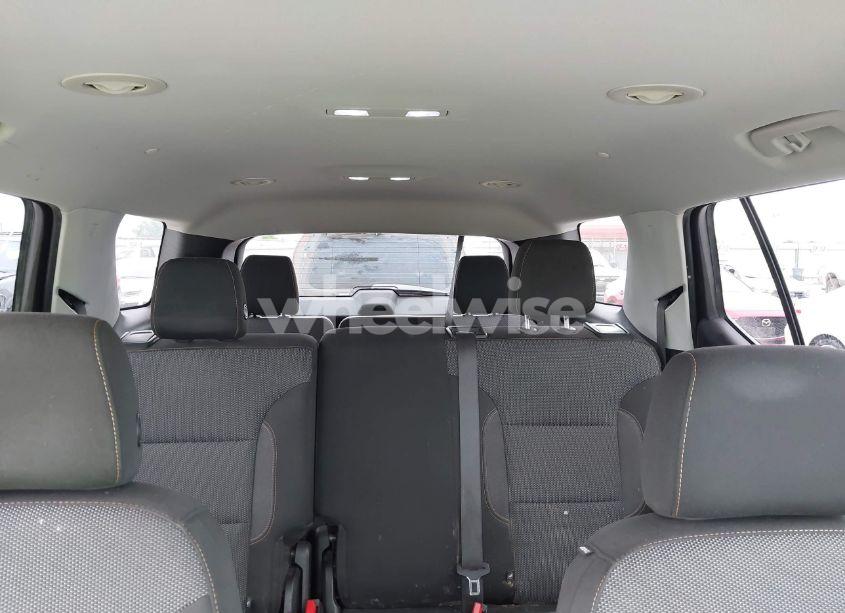 Photo 8 of 2018 Chevrolet Traverse LS (VIN 1GNERFKW3JJ138537)