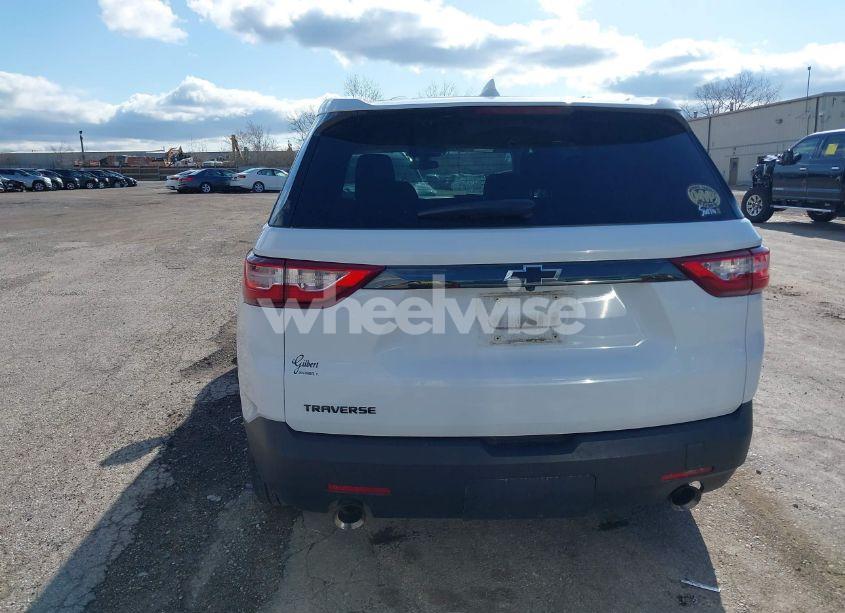 Photo 16 of 2019 Chevrolet Traverse LS (VIN 1GNERFKW3KJ168123)