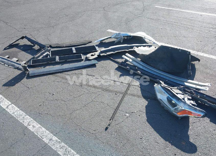 Photo 12 of 2019 Chevrolet Traverse LS (VIN 1GNERFKW3KJ238929)