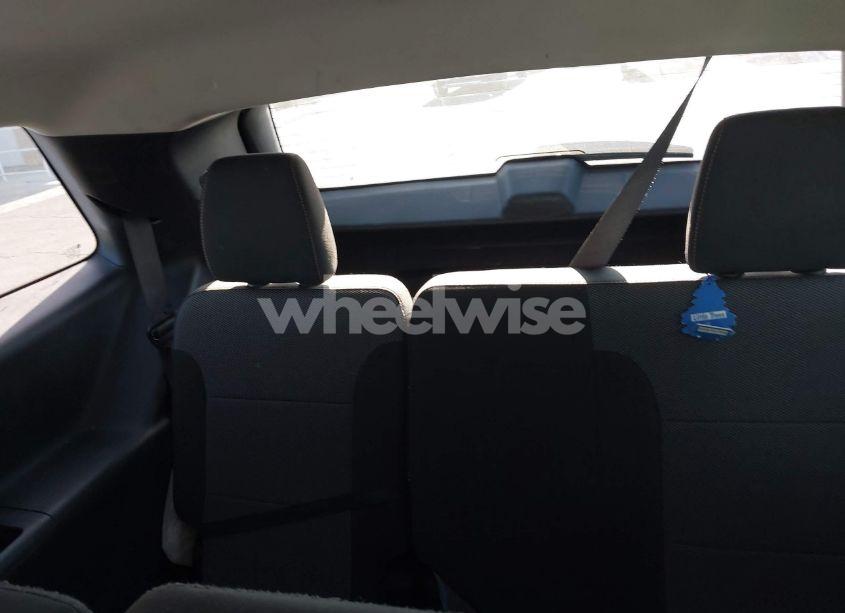 Photo 19 of 2019 Chevrolet Traverse LS (VIN 1GNERFKW3KJ238929)