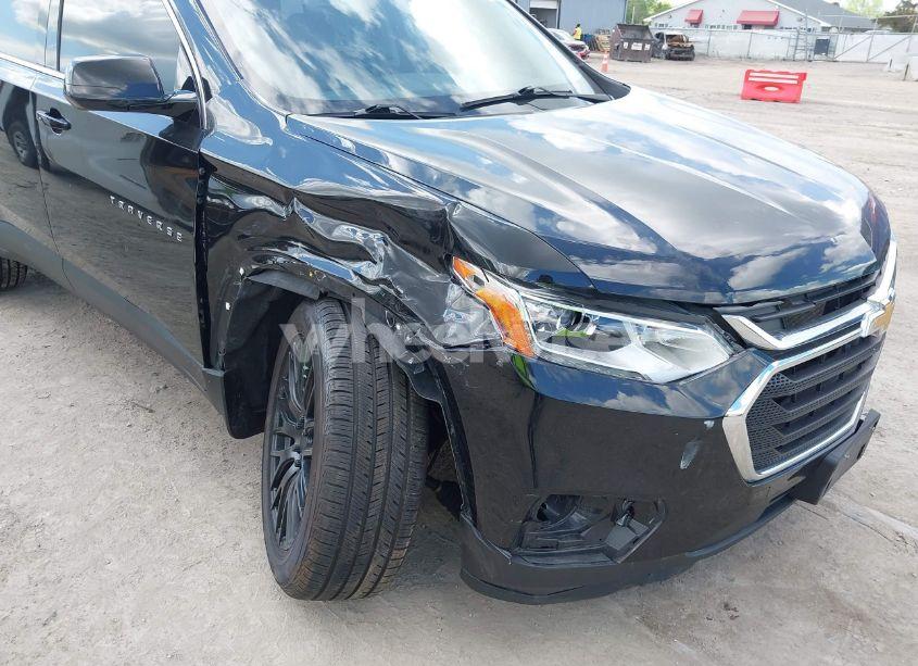 Photo 6 of 2020 Chevrolet Traverse FWD LS (VIN 1GNERFKW3LJ180984)