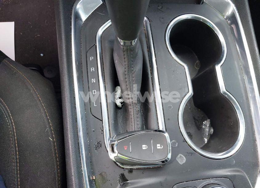 Photo 11 of 2020 Chevrolet Traverse FWD LS (VIN 1GNERFKW3LJ233389)