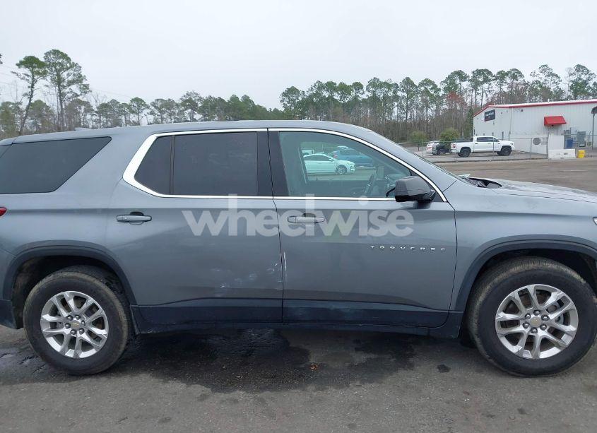 Photo 13 of 2020 Chevrolet Traverse FWD LS (VIN 1GNERFKW3LJ277117)