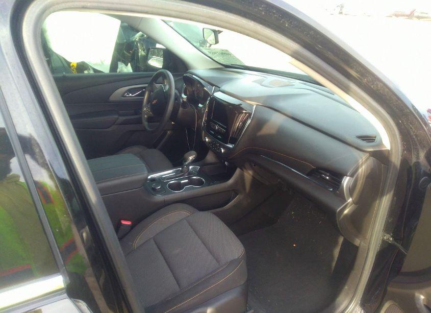 Photo 5 of 2021 Chevrolet Traverse FWD LS (VIN 1GNERFKW3MJ115487)
