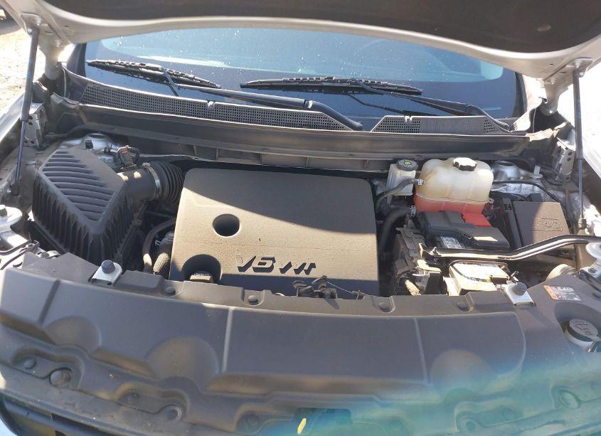 Photo 10 of 2021 Chevrolet Traverse LS (VIN 1GNERFKW3MJ168240)