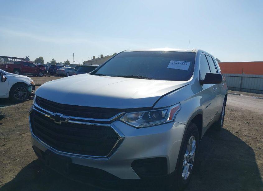 Photo 2 of 2021 Chevrolet Traverse LS (VIN 1GNERFKW3MJ168240)