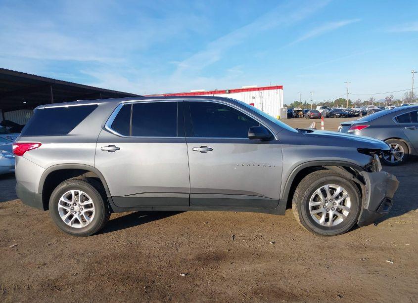 Photo 13 of 2021 Chevrolet Traverse FWD LS (VIN 1GNERFKW3MJ201253)