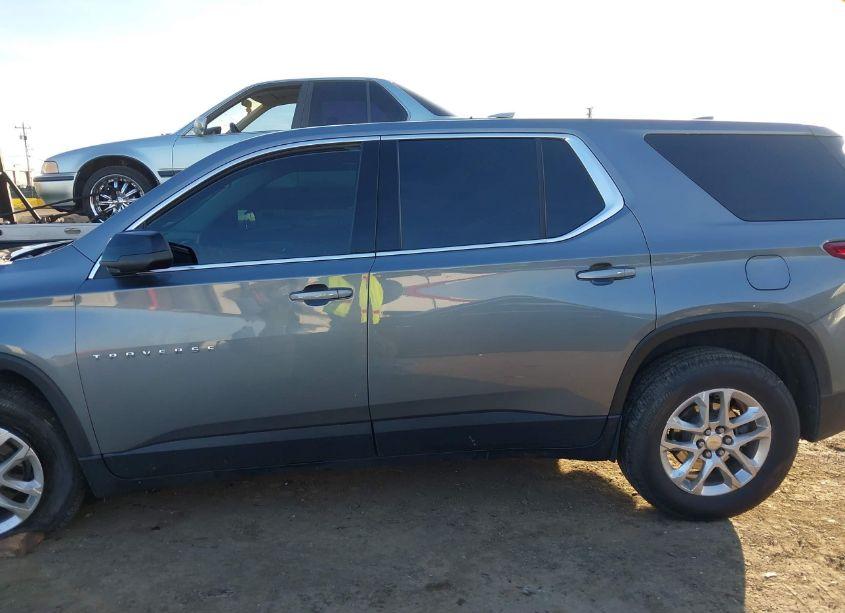 Photo 14 of 2021 Chevrolet Traverse FWD LS (VIN 1GNERFKW3MJ201253)