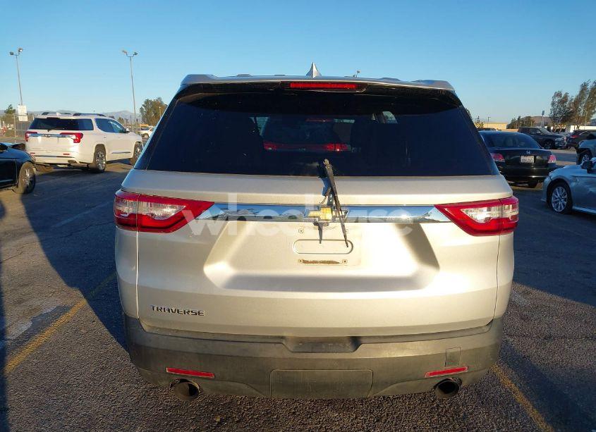 Photo 16 of 2020 Chevrolet Traverse FWD LS (VIN 1GNERFKW4LJ136329)