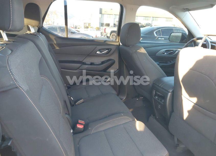 Photo 8 of 2020 Chevrolet Traverse FWD LS (VIN 1GNERFKW4LJ136329)