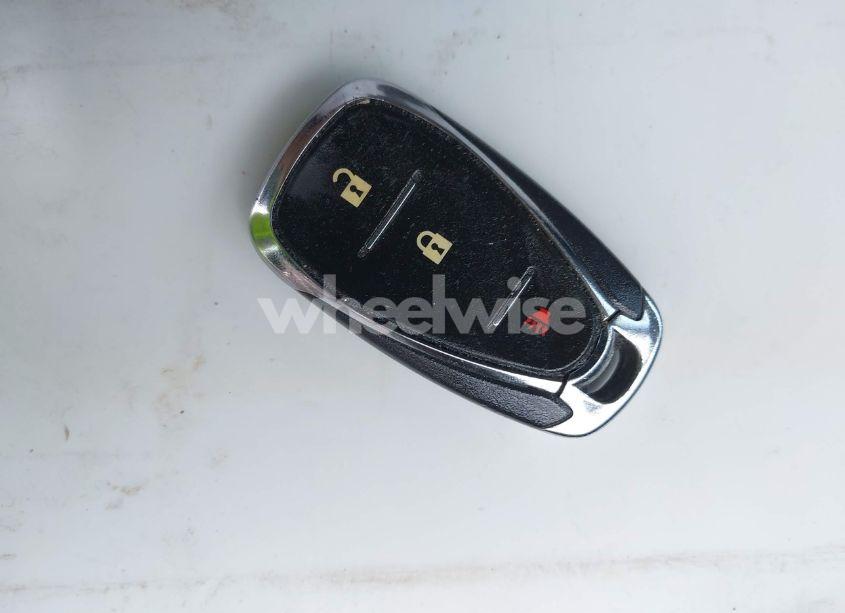 Photo 11 of 2020 Chevrolet Traverse FWD LS (VIN 1GNERFKW4LJ163269)