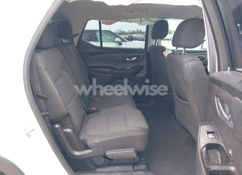 Photo 8 of 2020 Chevrolet Traverse FWD LS (VIN 1GNERFKW4LJ163269)