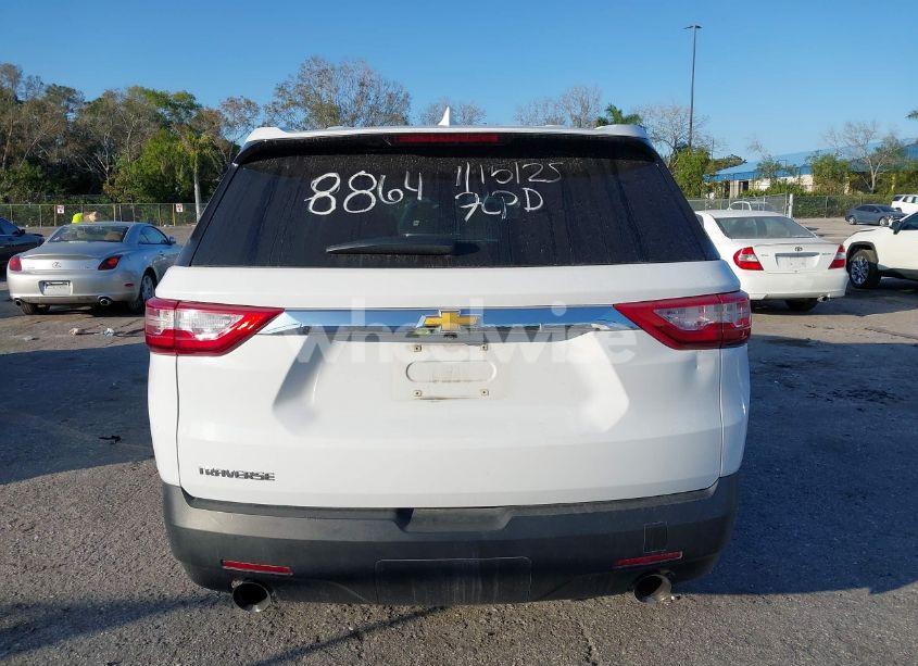 Photo 16 of 2020 Chevrolet Traverse FWD LS (VIN 1GNERFKW4LJ228864)