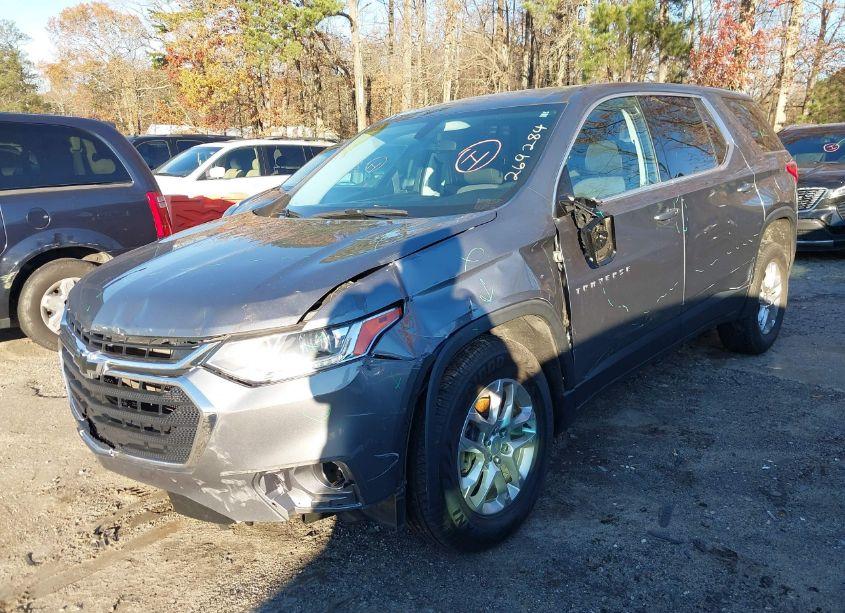 Photo 2 of 2020 Chevrolet Traverse FWD LS (VIN 1GNERFKW4LJ269284)