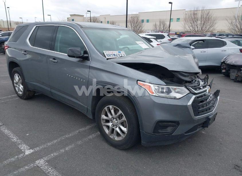 2020 Chevrolet Traverse FWD LS (VIN 1GNERFKW4LJ279975) main photo