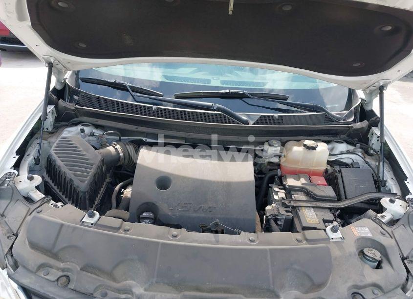 Photo 10 of 2020 Chevrolet Traverse FWD LS (VIN 1GNERFKW4LJ314465)