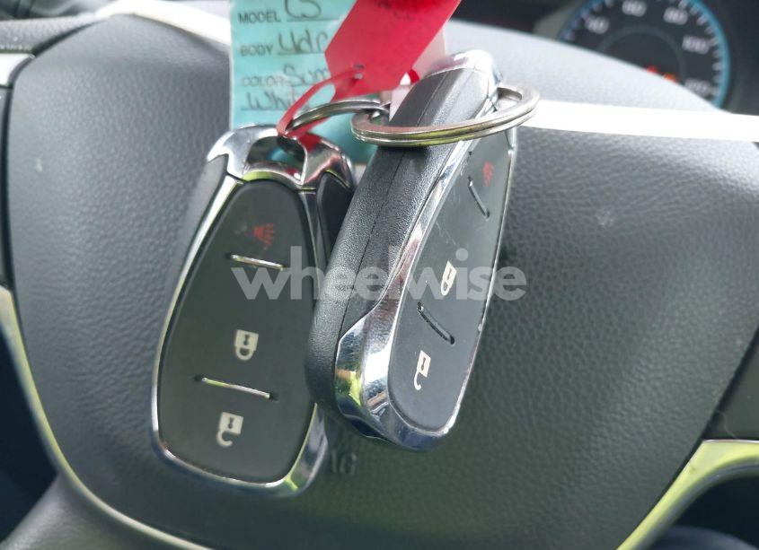 Photo 11 of 2020 Chevrolet Traverse FWD LS (VIN 1GNERFKW4LJ314465)