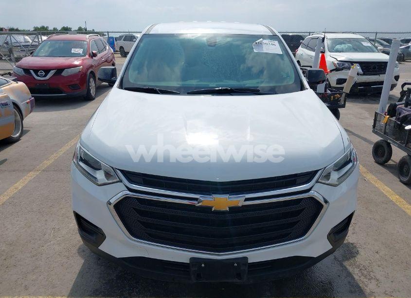 Photo 12 of 2020 Chevrolet Traverse FWD LS (VIN 1GNERFKW4LJ314465)