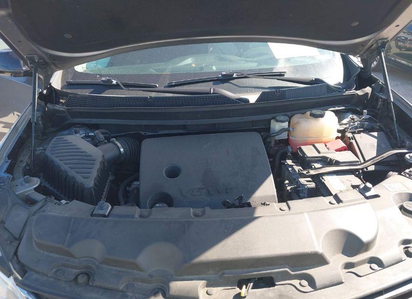 Photo 10 of 2020 Chevrolet Traverse FWD LS (VIN 1GNERFKW4LJ316426)