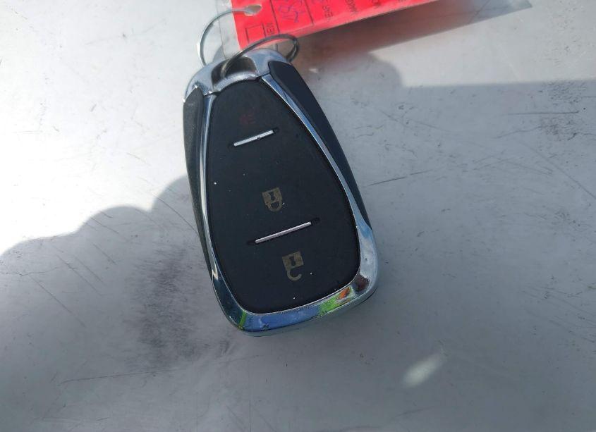 Photo 11 of 2020 Chevrolet Traverse FWD LS (VIN 1GNERFKW4LJ316426)