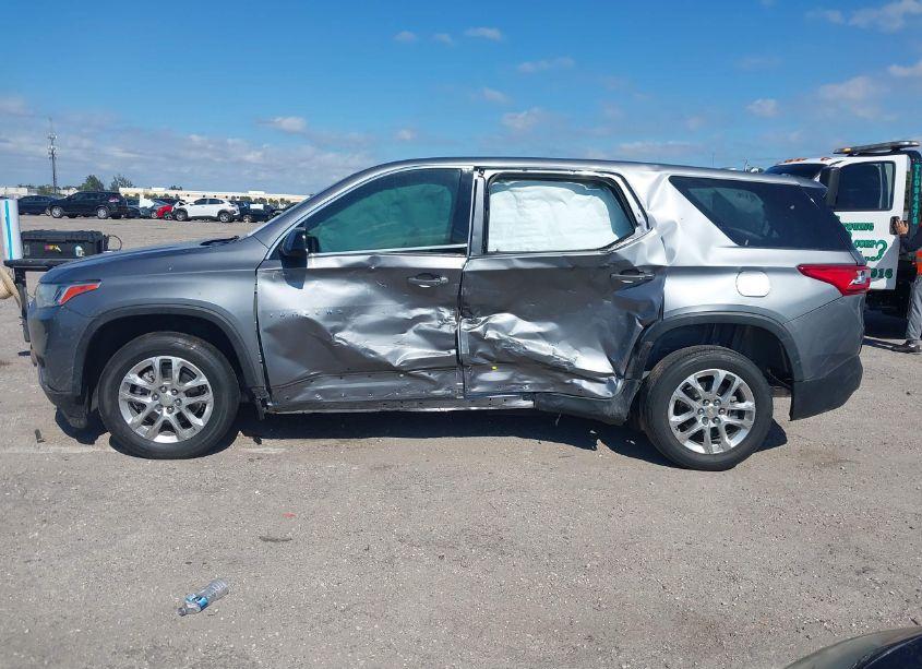 Photo 14 of 2020 Chevrolet Traverse FWD LS (VIN 1GNERFKW4LJ316426)