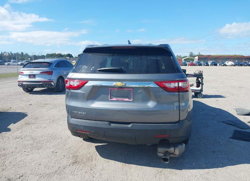 Photo 16 of 2020 Chevrolet Traverse FWD LS (VIN 1GNERFKW4LJ316426)