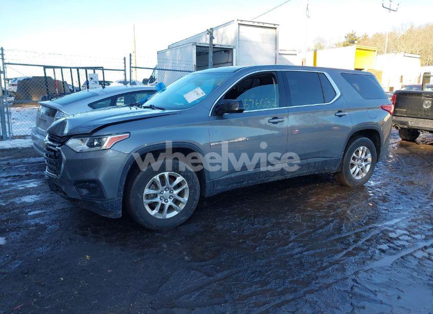 Photo 2 of 2019 Chevrolet Traverse LS (VIN 1GNERFKW5KJ152201)