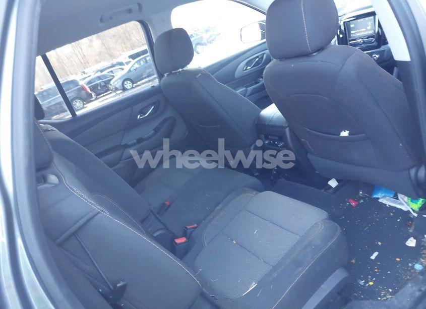 Photo 8 of 2019 Chevrolet Traverse LS (VIN 1GNERFKW5KJ152201)