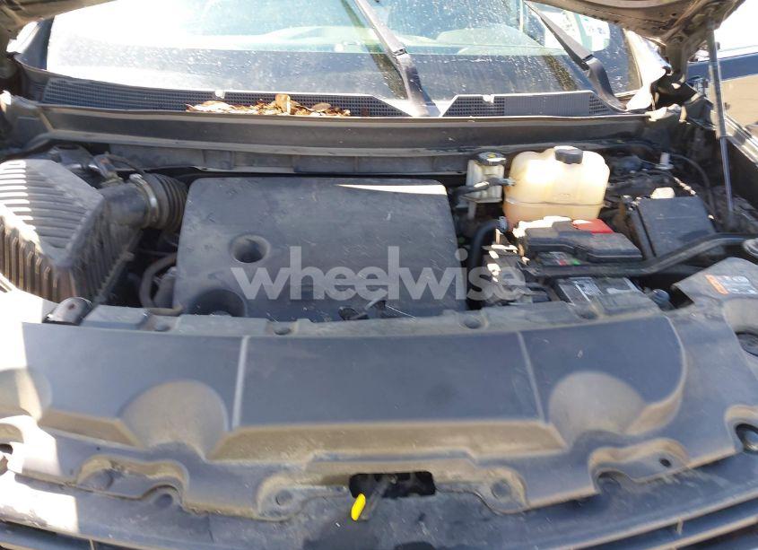 Photo 10 of 2019 Chevrolet Traverse LS (VIN 1GNERFKW5KJ283466)