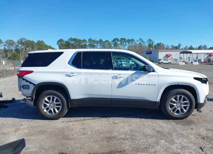 Photo 14 of 2020 Chevrolet Traverse FWD LS (VIN 1GNERFKW5LJ253675)