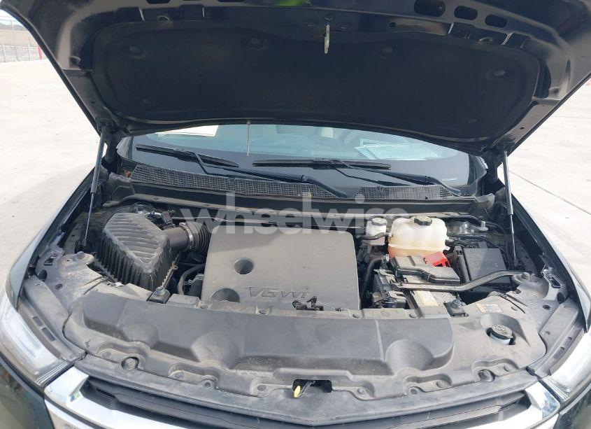 Photo 10 of 2022 Chevrolet Traverse FWD LS (VIN 1GNERFKW5NJ119395)