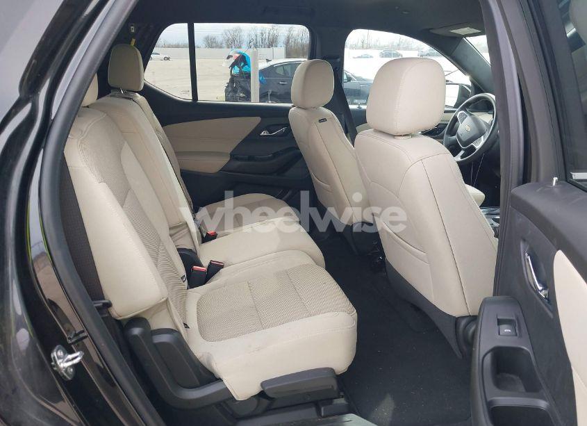 Photo 8 of 2022 Chevrolet Traverse FWD LS (VIN 1GNERFKW5NJ119395)