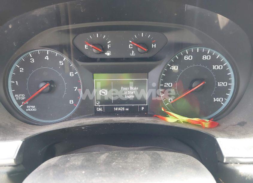 Photo 7 of 2018 Chevrolet Traverse LS (VIN 1GNERFKW6JJ106701)