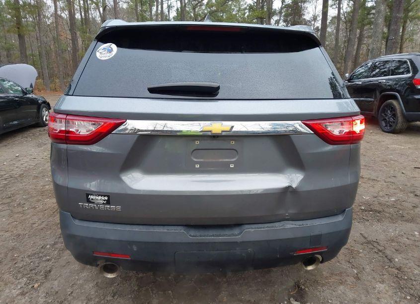 Photo 16 of 2019 Chevrolet Traverse LS (VIN 1GNERFKW6KJ126268)